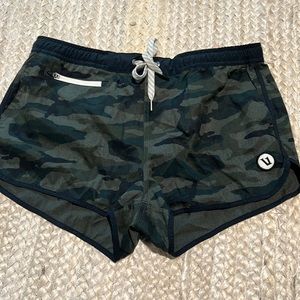 Green Camo vuori tavi short